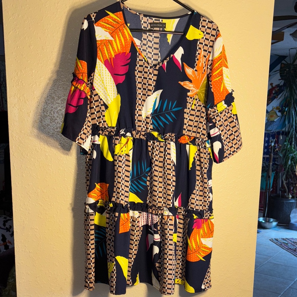 NWOT Funlingo Twala Coggins tiered midi dress with a colorful floral and geometr